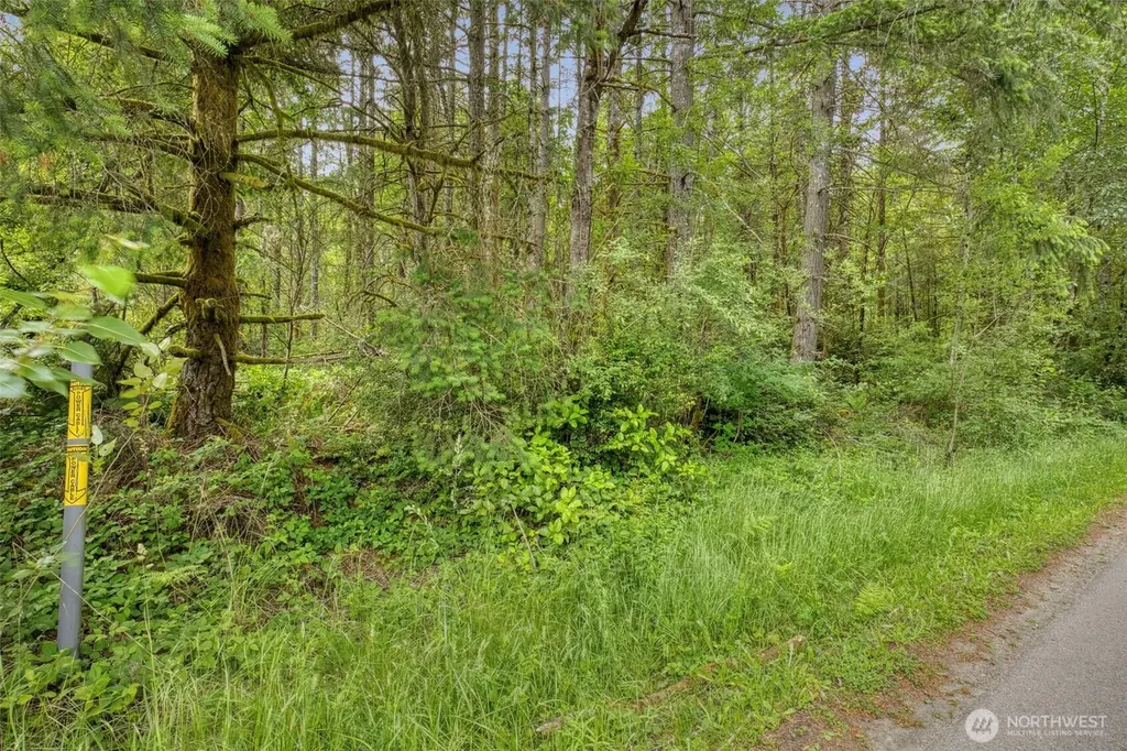4748 SW Hunter Road Port Orchard WA 98367