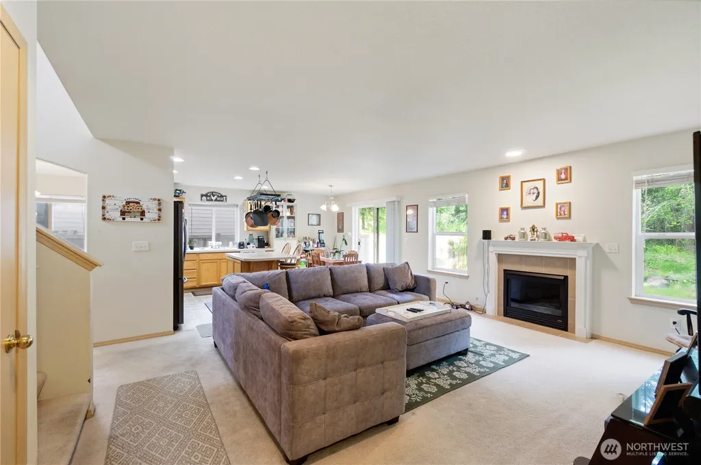 19712 207th Street Ct E Orting WA 98360