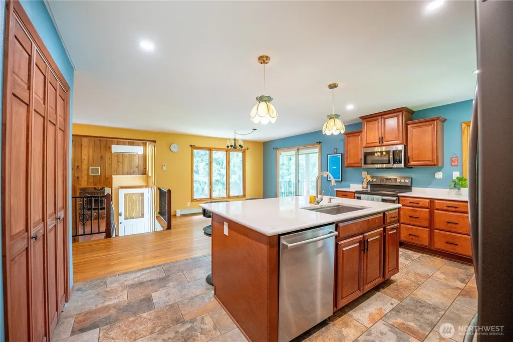 209 Blanchard Road Centralia WA 98531
