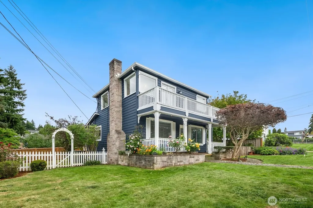 919 6th Avenue S Edmonds WA 98020