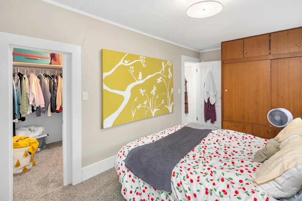 919 6th Avenue S Edmonds WA 98020