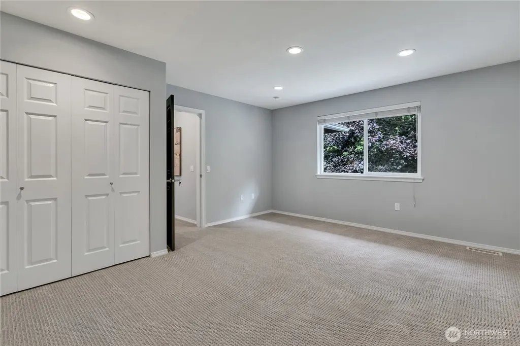 5607 94th Place SW Mukilteo WA 98275