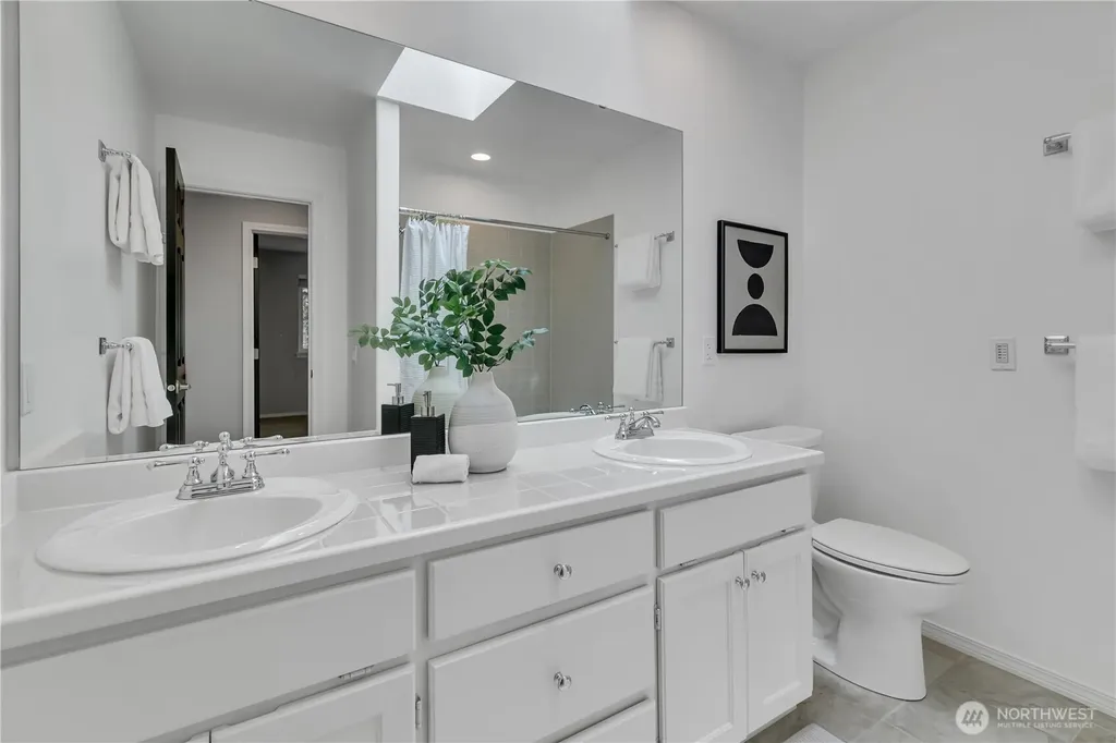 5607 94th Place SW Mukilteo WA 98275