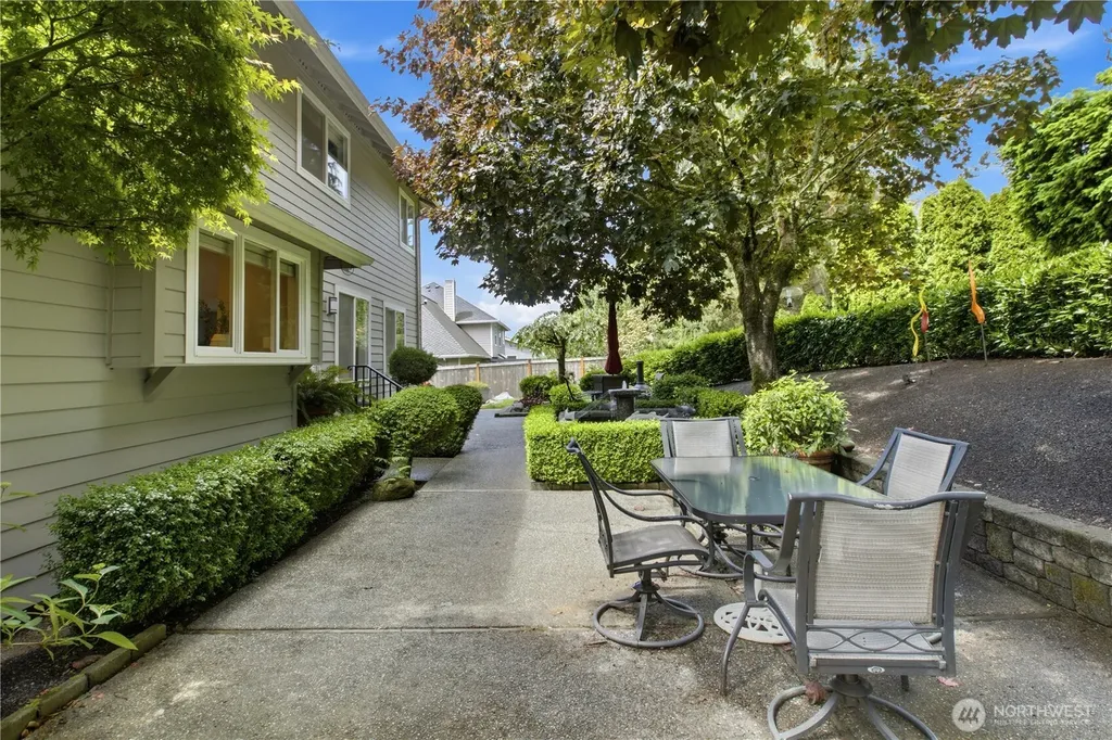 5607 94th Place SW Mukilteo WA 98275