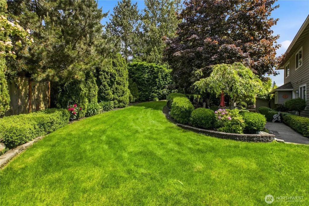 5607 94th Place SW Mukilteo WA 98275