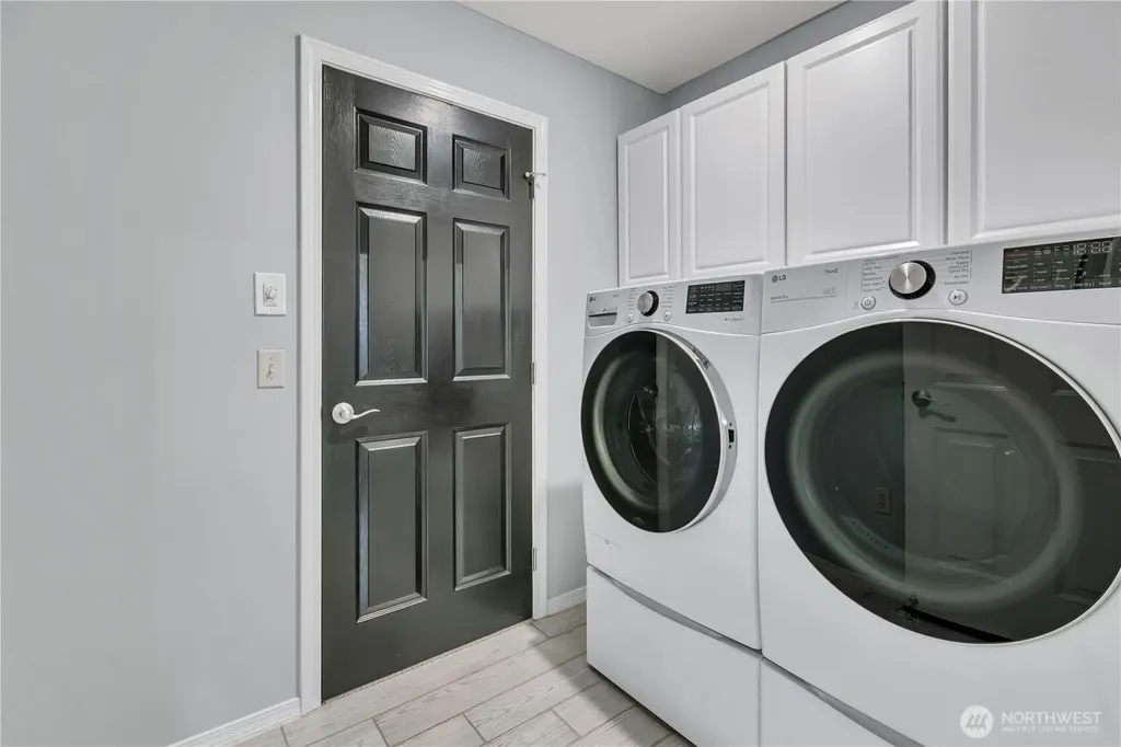 5607 94th Place SW Mukilteo WA 98275