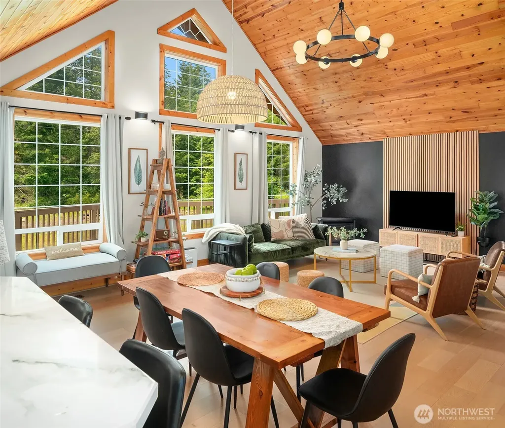 134 Red Cedar Lane Packwood WA 98361