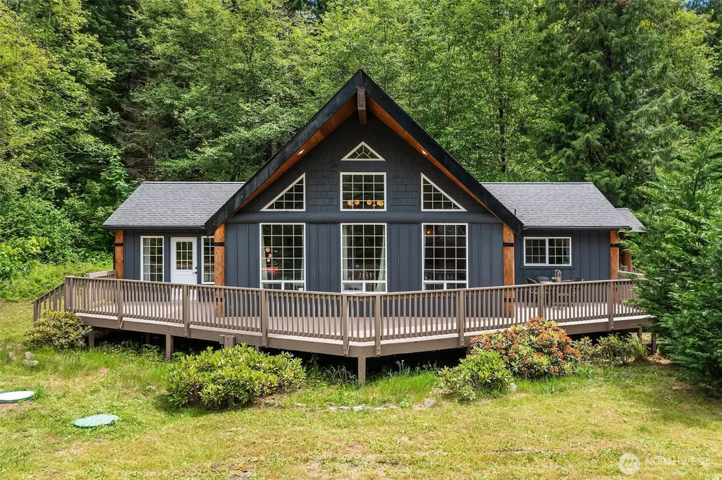 134 Red Cedar Lane Packwood WA 98361