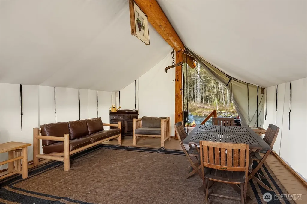 231 River Run Road Sequim WA 98382