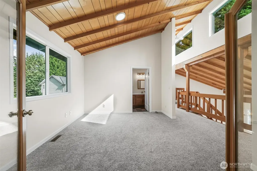 15417 204th Avenue SE Renton WA 98059