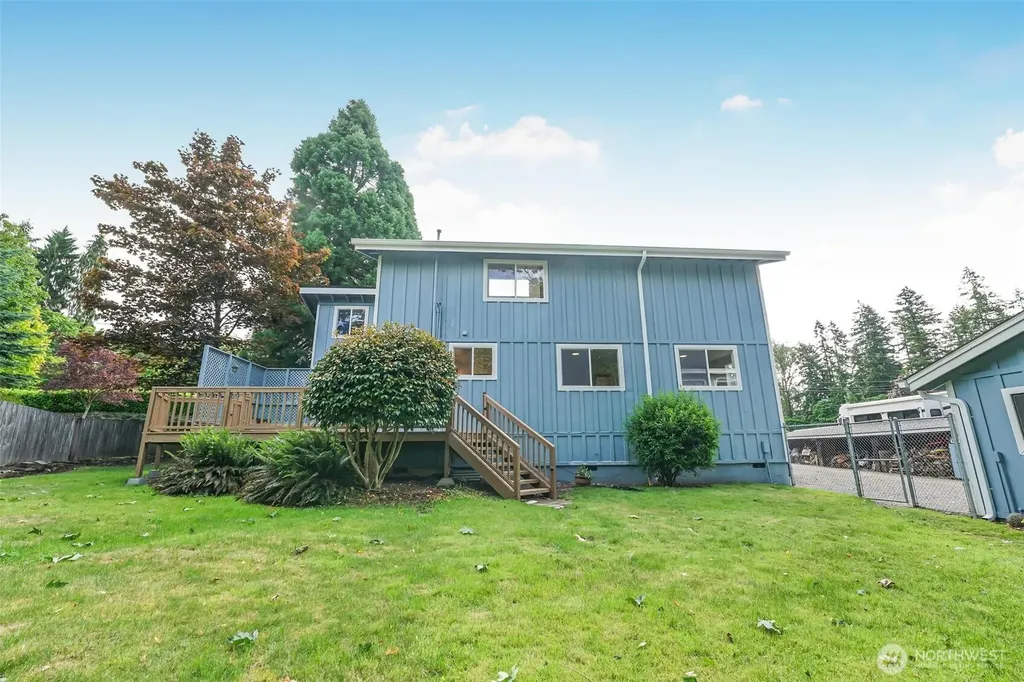15417 204th Avenue SE Renton WA 98059