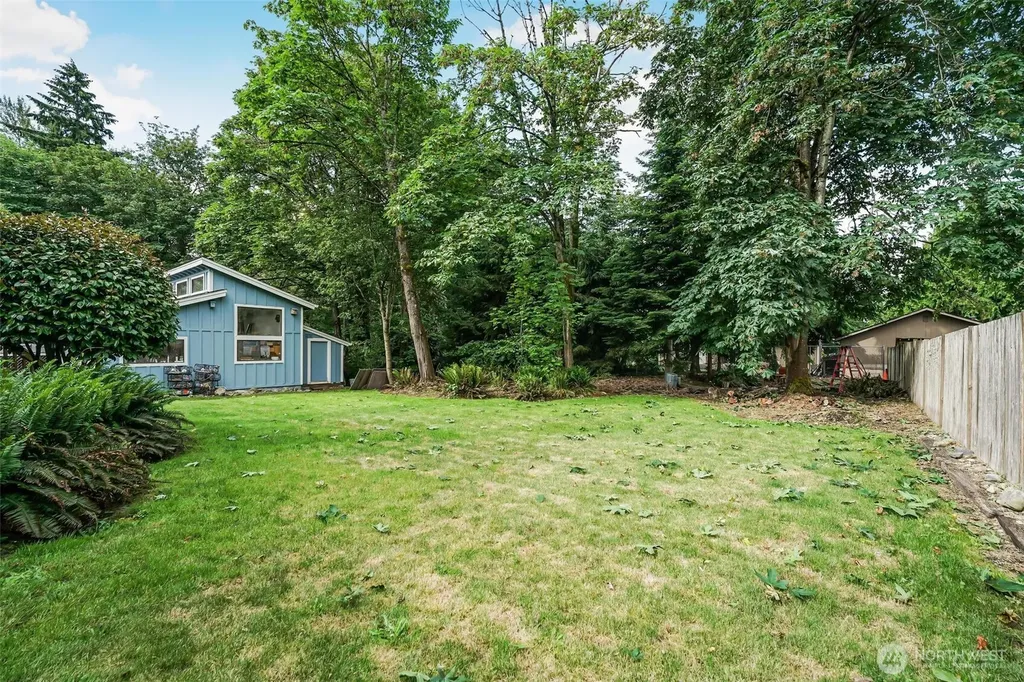 15417 204th Avenue SE Renton WA 98059