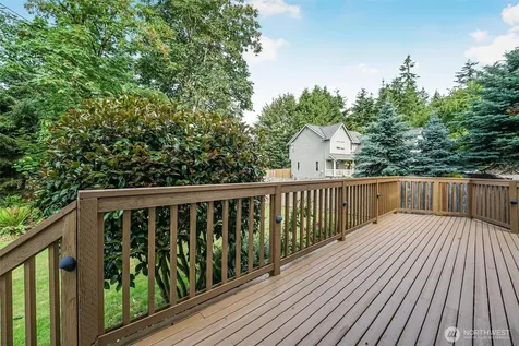 15417 204th Avenue SE Renton WA 98059