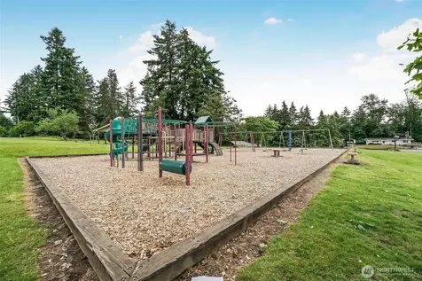 15417 204th Avenue SE Renton WA 98059