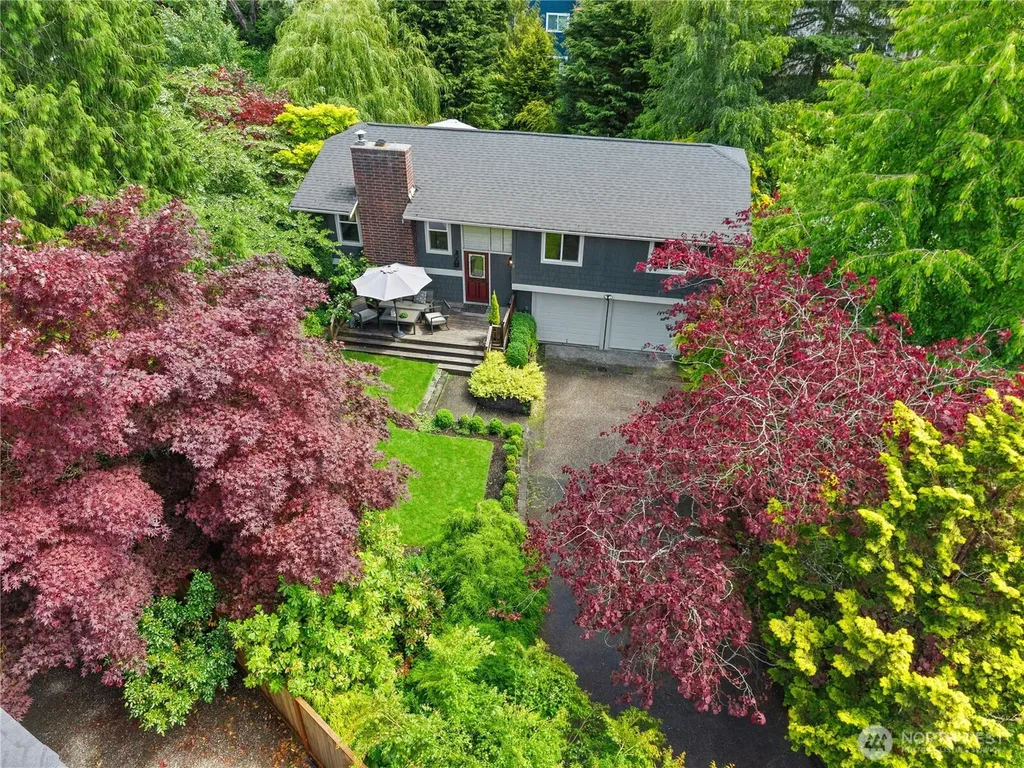 20108 12th Avenue NE Shoreline WA 98155