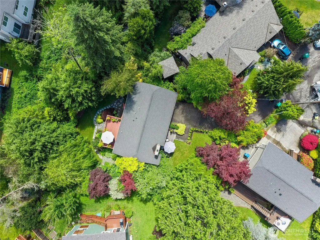 20108 12th Avenue NE Shoreline WA 98155