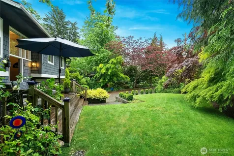 20108 12th Avenue NE Shoreline WA 98155