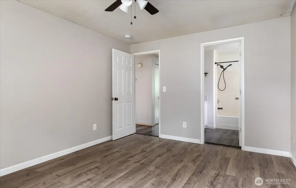 1273 Rickover Drive Coupeville WA 98239