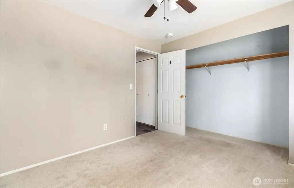 1273 Rickover Drive Coupeville WA 98239