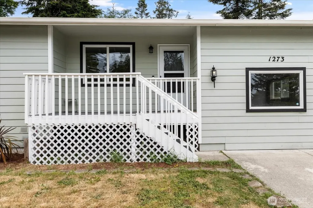 1273 Rickover Drive Coupeville WA 98239