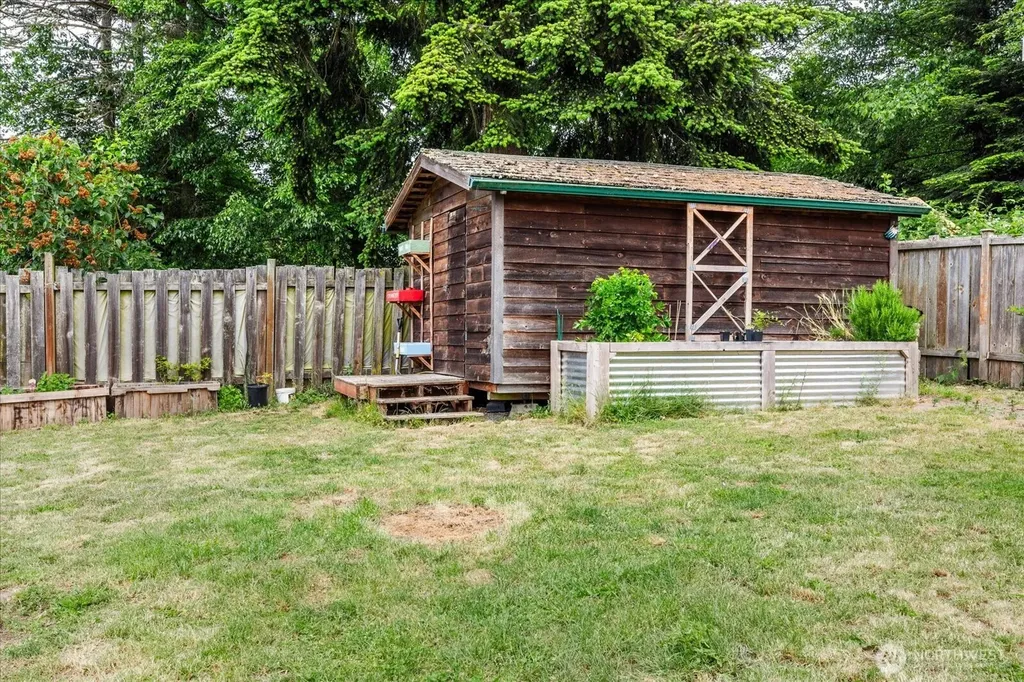 1273 Rickover Drive Coupeville WA 98239