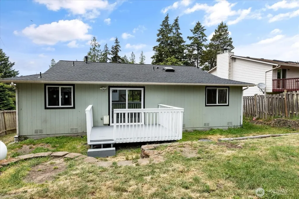 1273 Rickover Drive Coupeville WA 98239