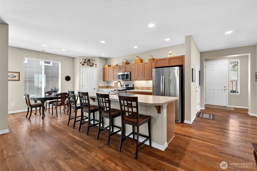8551 Vashon Drive NE Lacey WA 98516