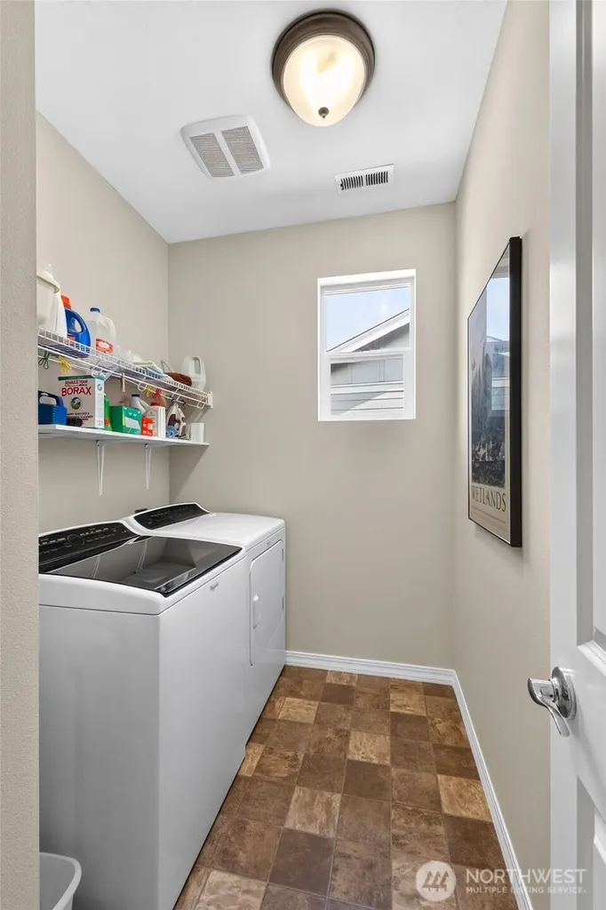 8551 Vashon Drive NE Lacey WA 98516