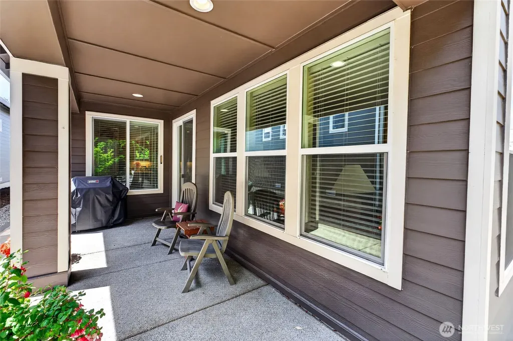 8551 Vashon Drive NE Lacey WA 98516