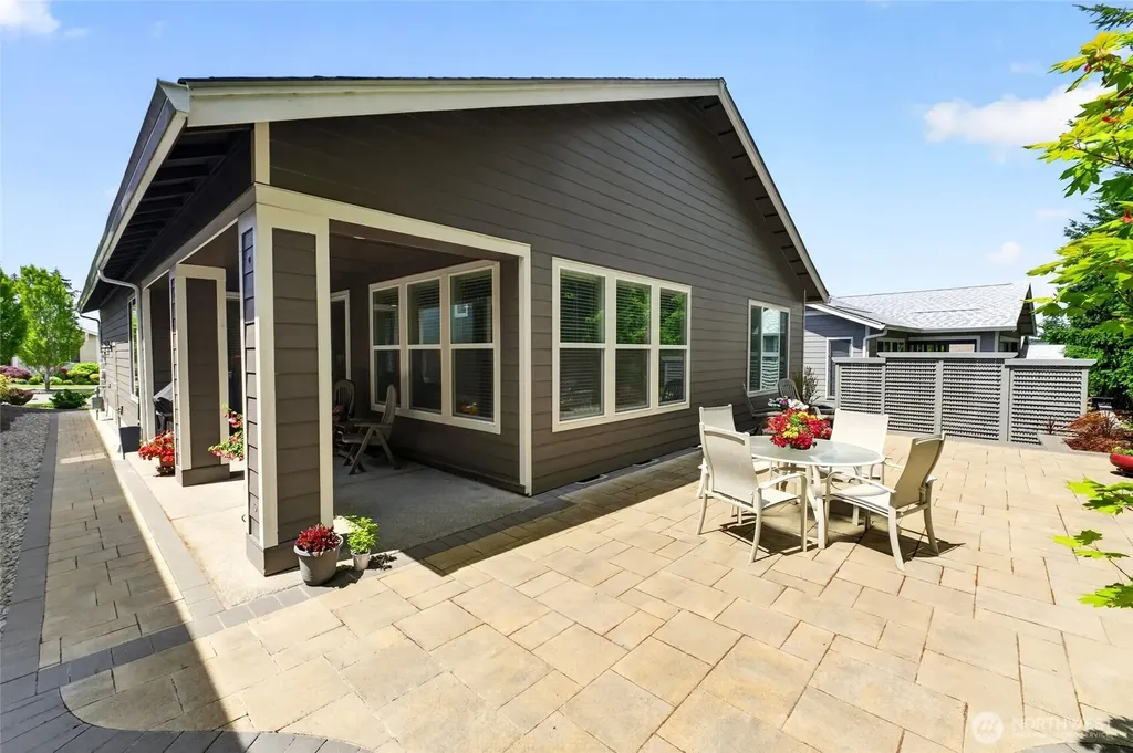 8551 Vashon Drive NE Lacey WA 98516