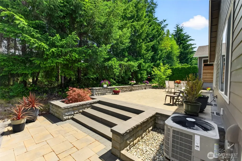 8551 Vashon Drive NE Lacey WA 98516