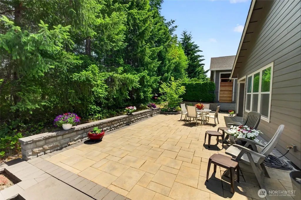 8551 Vashon Drive NE Lacey WA 98516