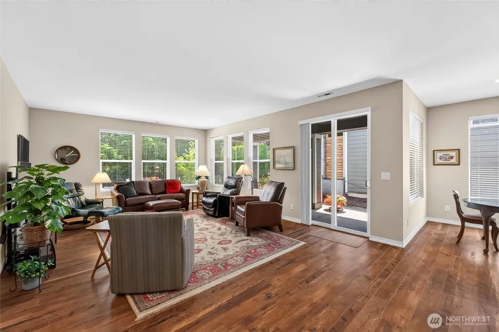 8551 Vashon Drive NE Lacey WA 98516
