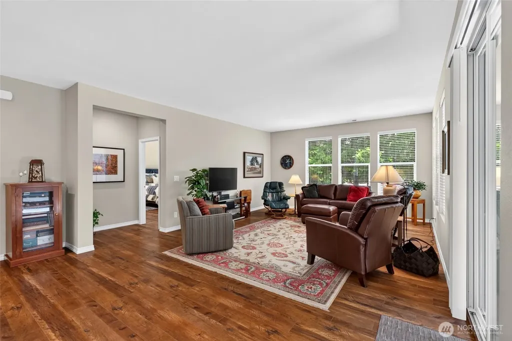 8551 Vashon Drive NE Lacey WA 98516