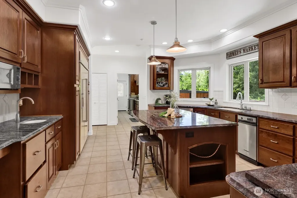 4921 Zander Drive Bellingham WA 98226