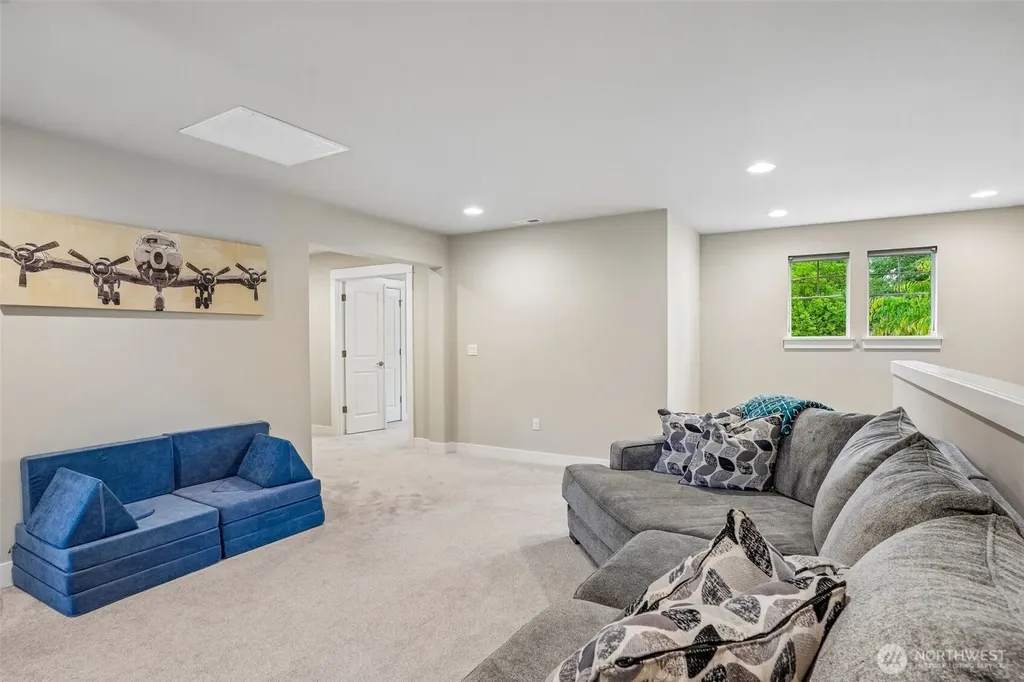 12721 175th Street E Puyallup WA 98374
