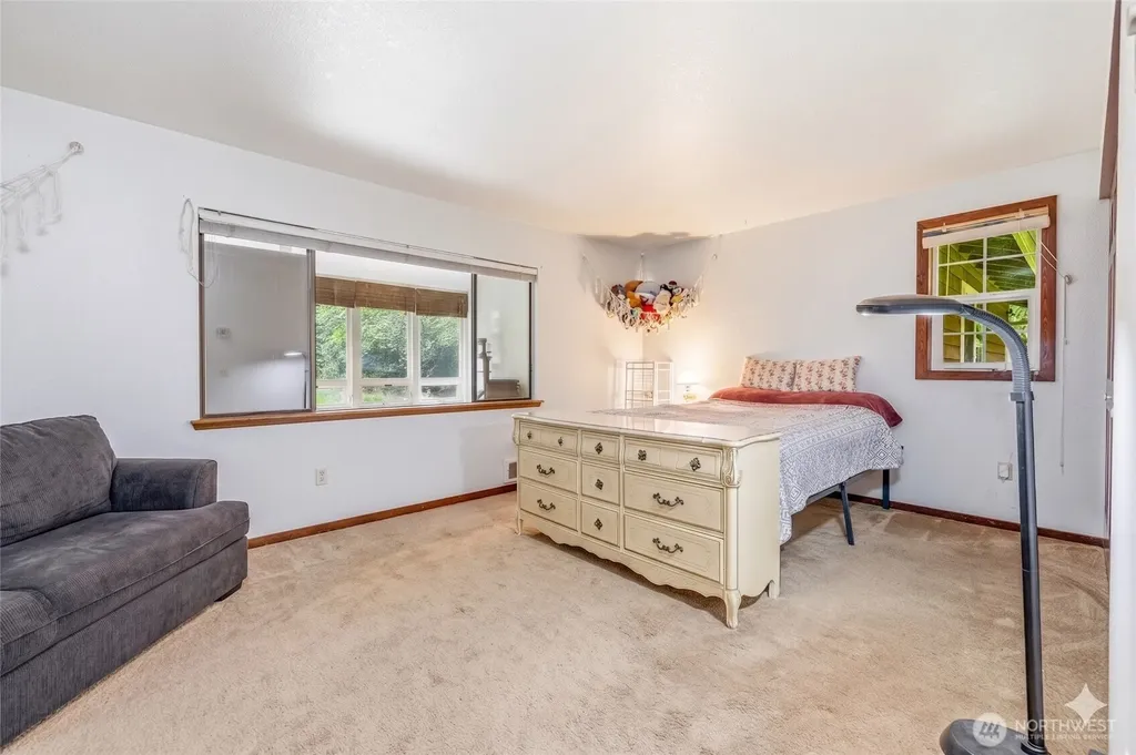 592 Sprague Valley Drive Maple Falls WA 98266