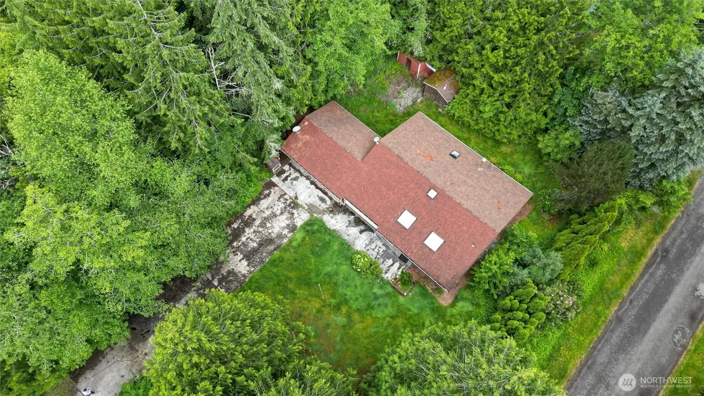 592 Sprague Valley Drive Maple Falls WA 98266