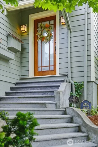 2412 2nd Avenue W Seattle WA 98119