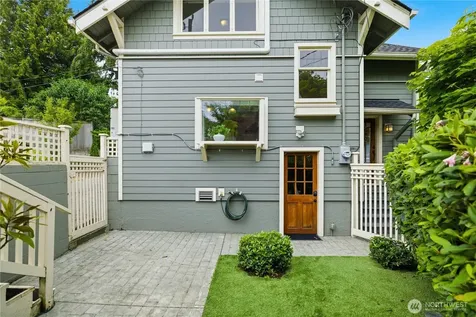 2412 2nd Avenue W Seattle WA 98119