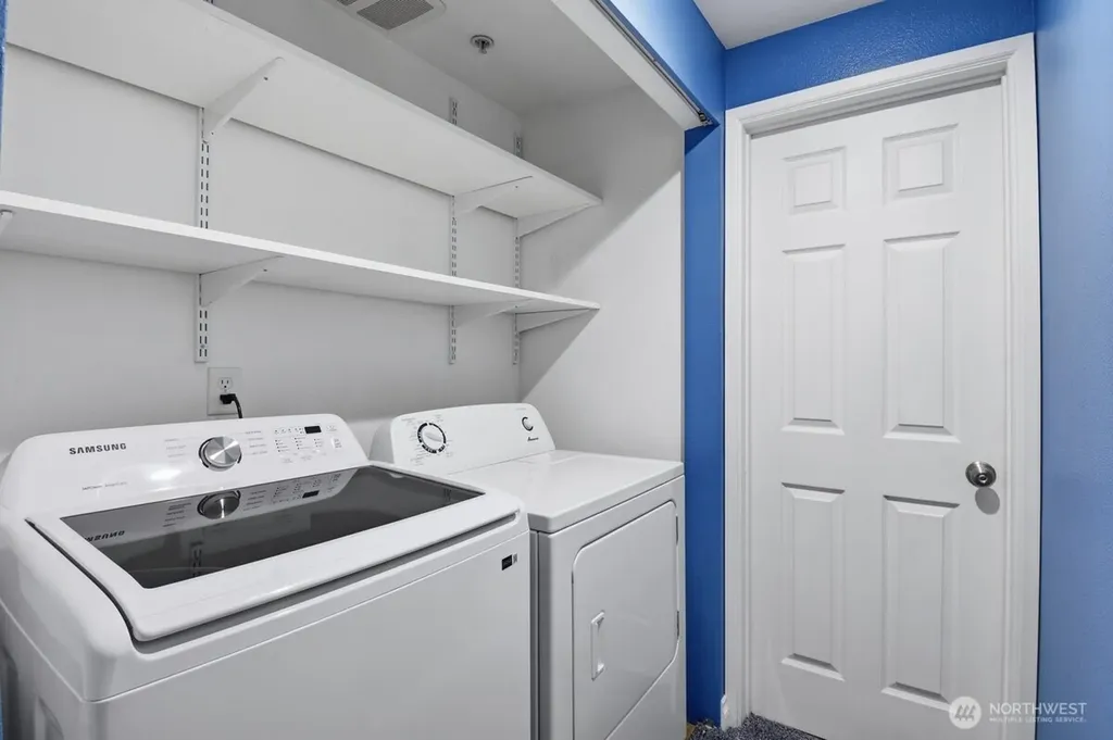 5510 S 234th Place Kent WA 98032