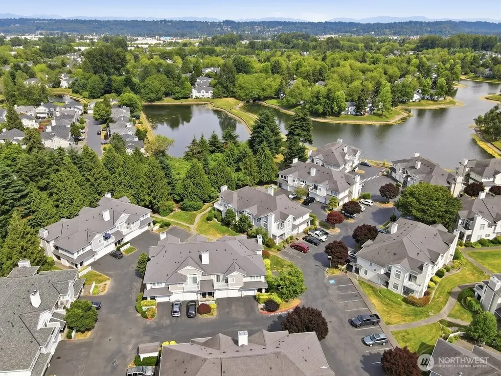 5510 S 234th Place Kent WA 98032