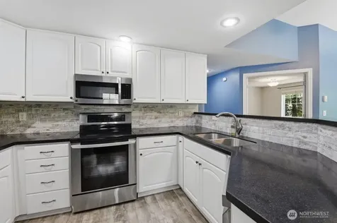 5510 S 234th Place Kent WA 98032