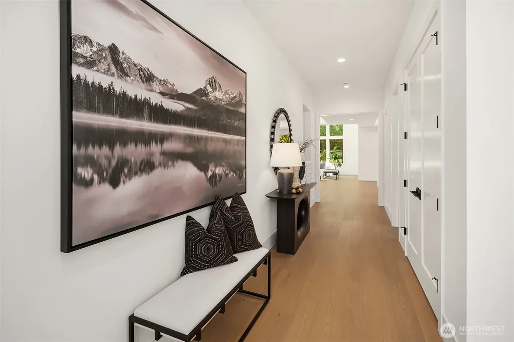 16711 NE 16th Place Bellevue WA 98008