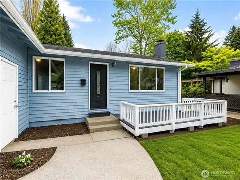 9439 11th Avenue SW Seattle WA 98106