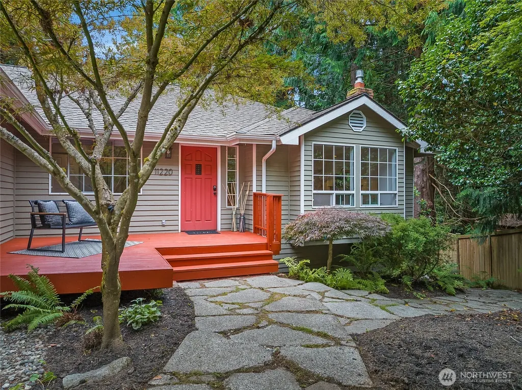 11220 NE Parkhill Place Bainbridge Island WA 98110