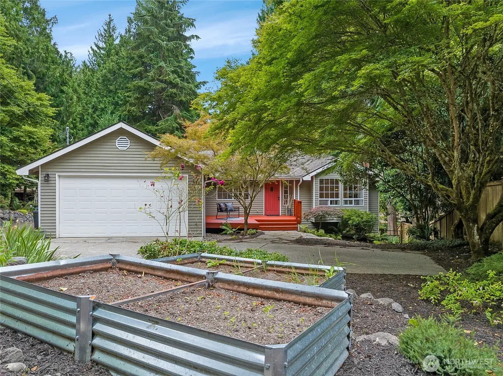 11220 NE Parkhill Place Bainbridge Island WA 98110