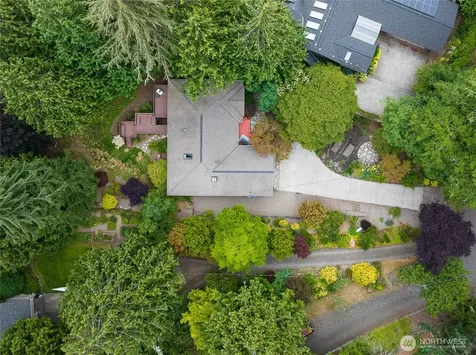 11220 NE Parkhill Place Bainbridge Island WA 98110