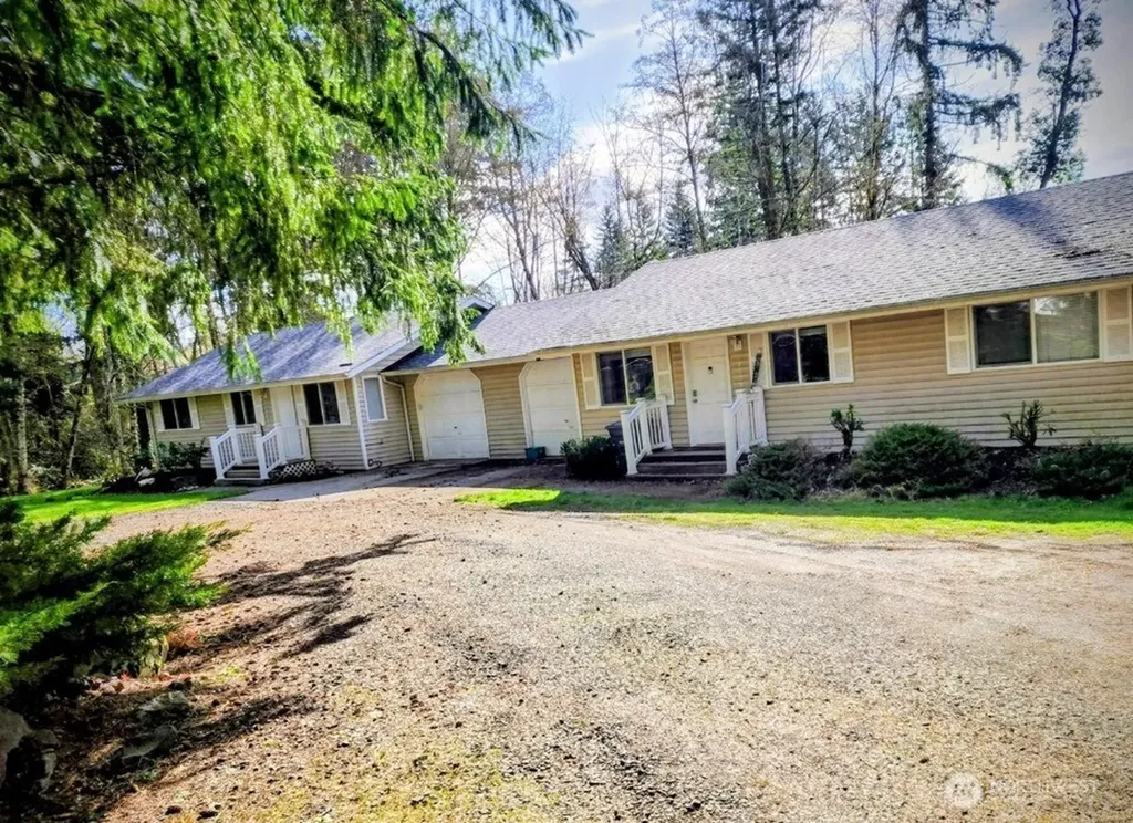 13023 94th Avenue NW Wauna WA 98329