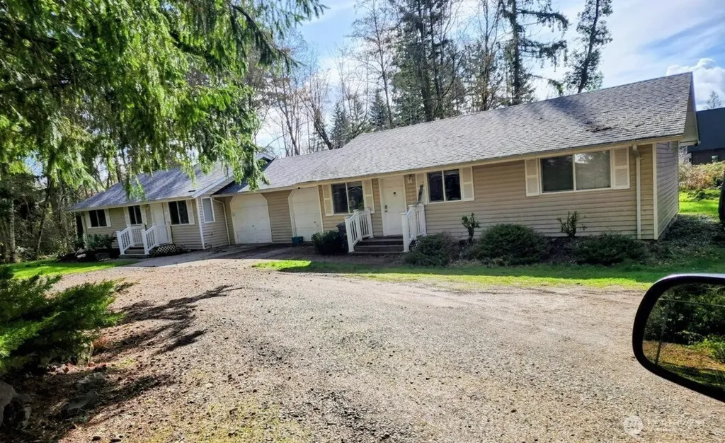 13023 94th Avenue NW Wauna WA 98329